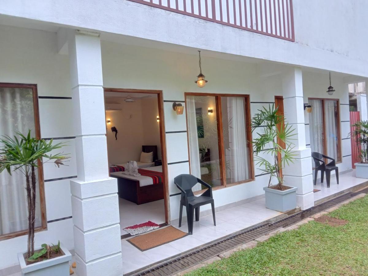 Elephant Park Family Bungalow Udawalawe Exterior foto